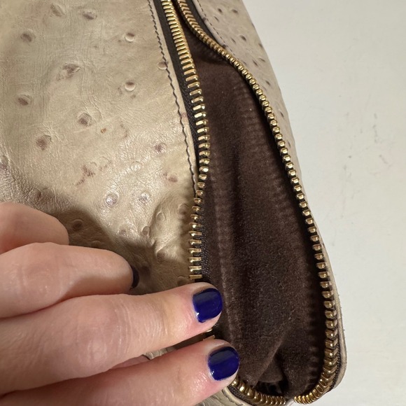 Furla Ostrich Embossed Leather Hobo Shoulder Bag Taupe Gold Zip - Picture 7 of 11